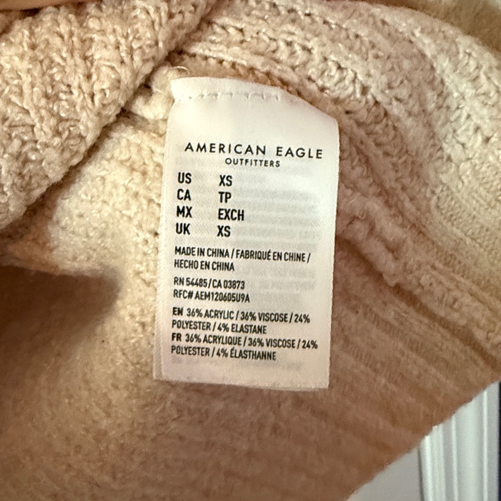 American Eagle Outfitters Cream Crew Neck Sweater - Picture 4 of 4